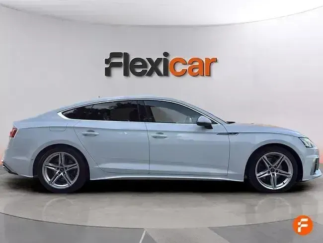 Usado Audi A5 Sportback Advanced Plus 163 CV (119 kW) 2023 Blanco Utilitario