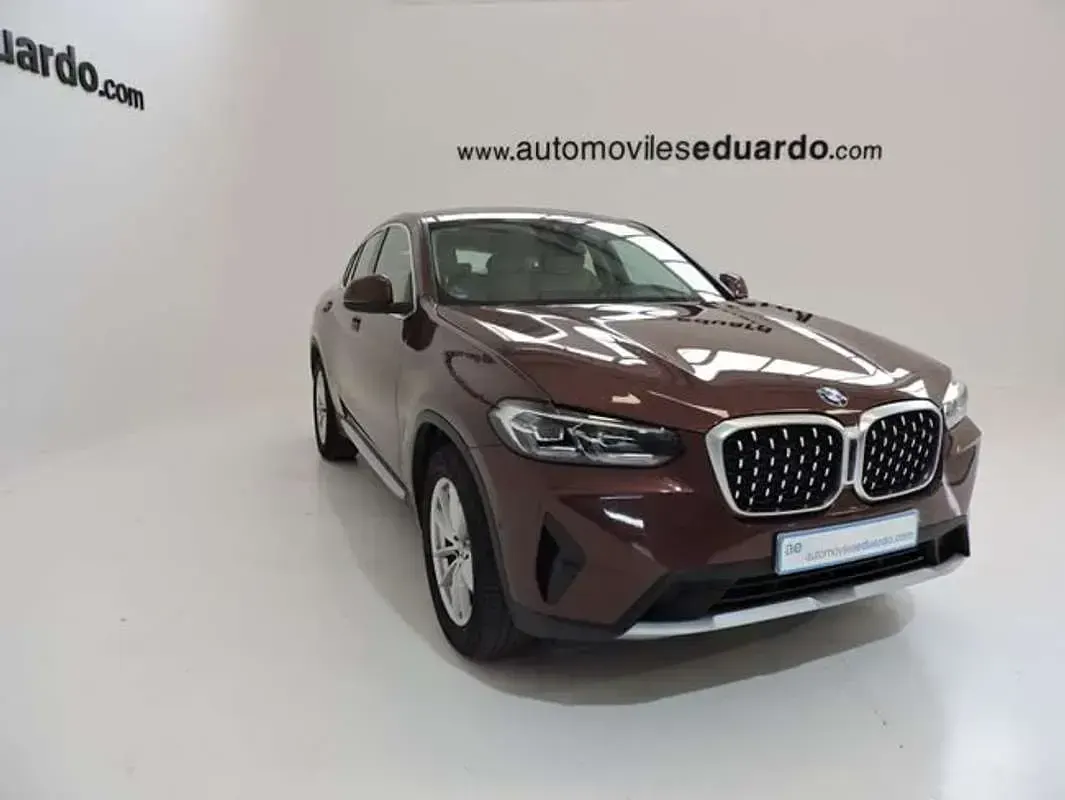 Usado BMW X4 xLine 190 CV (139 kW) 2022 Burdeos SUV