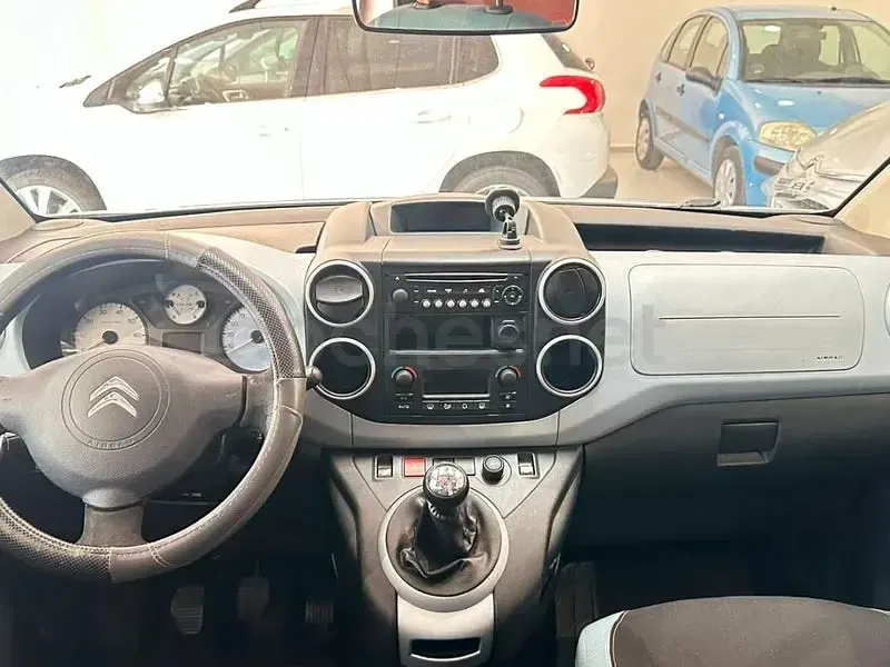 Usado Citroën e-Berlingo 92 CV (67 kW) 2013 Gris / plata Monovolumen