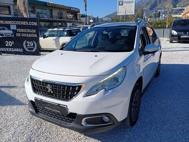 Usado Peugeot 2008 Active 100 CV (73 kW) 2016 Blanco SUV