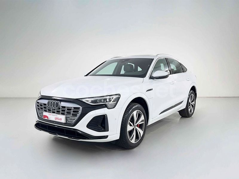 Eléctrico Usado 2023 Audi Q8 Sportback e-tron S-Line SUV | 62.900 € - Imagen 1/4