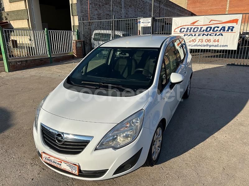 Usado Opel Meriva Excellence 110 CV (80 kW) 2014 Blanco Monovolumen