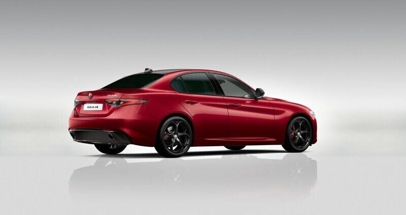 Usado Alfa Romeo Giulia 280 CV (205 kW) 2023 Rojo Berlina