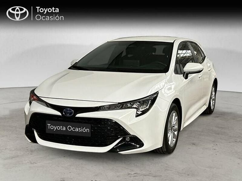 Blanco Nuevo 2025 Toyota Corolla Active Berlina | 26.995 € (Precio justo) - Imagen 1/4