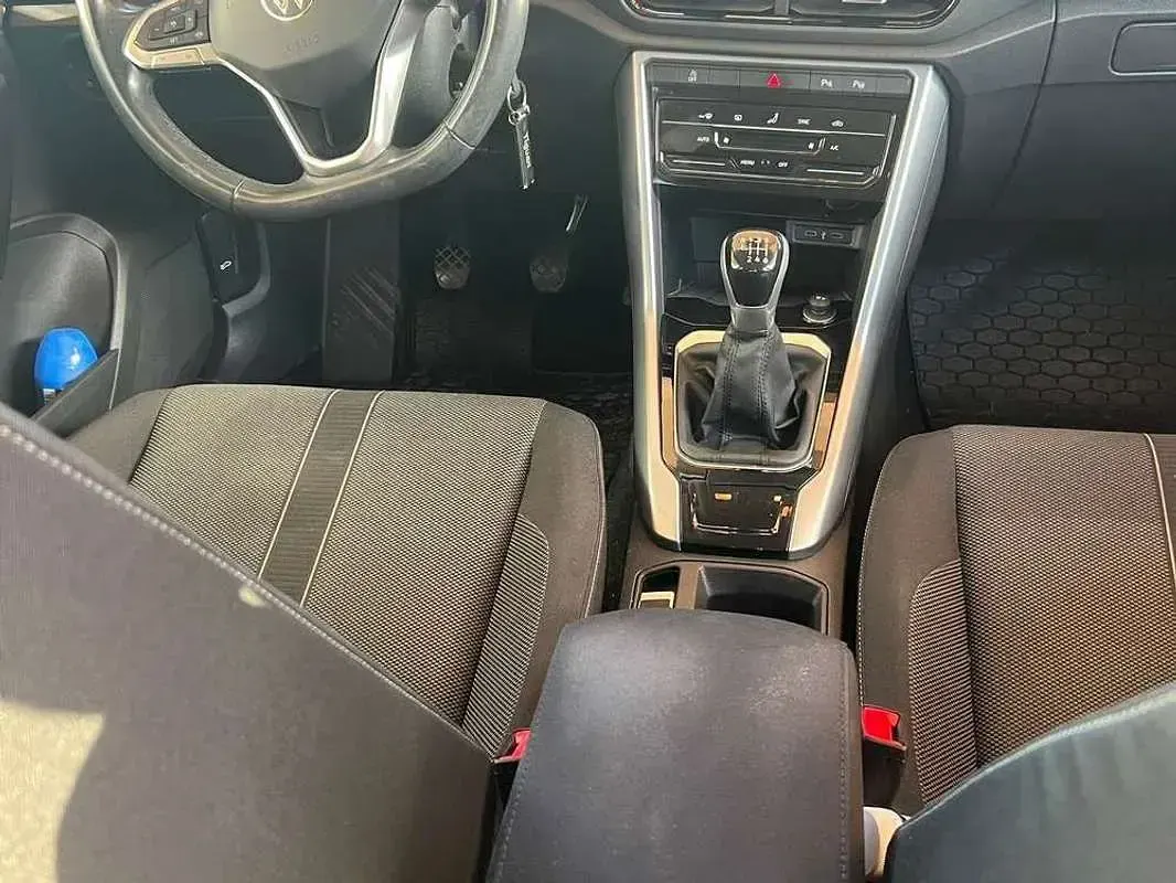 Usado VW T-Roc Life 110 CV (80 kW) 2022 Blanco SUV