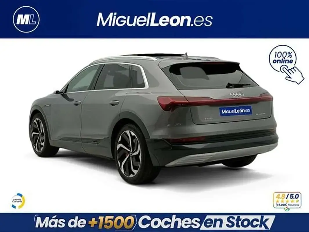 Usado Audi e-tron Advanced 300 kW (408 CV) 2021 Gris SUV