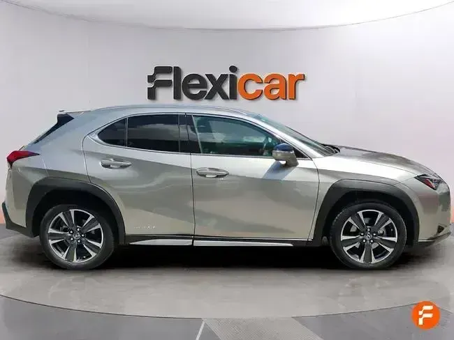 Usado Lexus UX Executive Line 184 CV (135 kW) 2019 Gris SUV