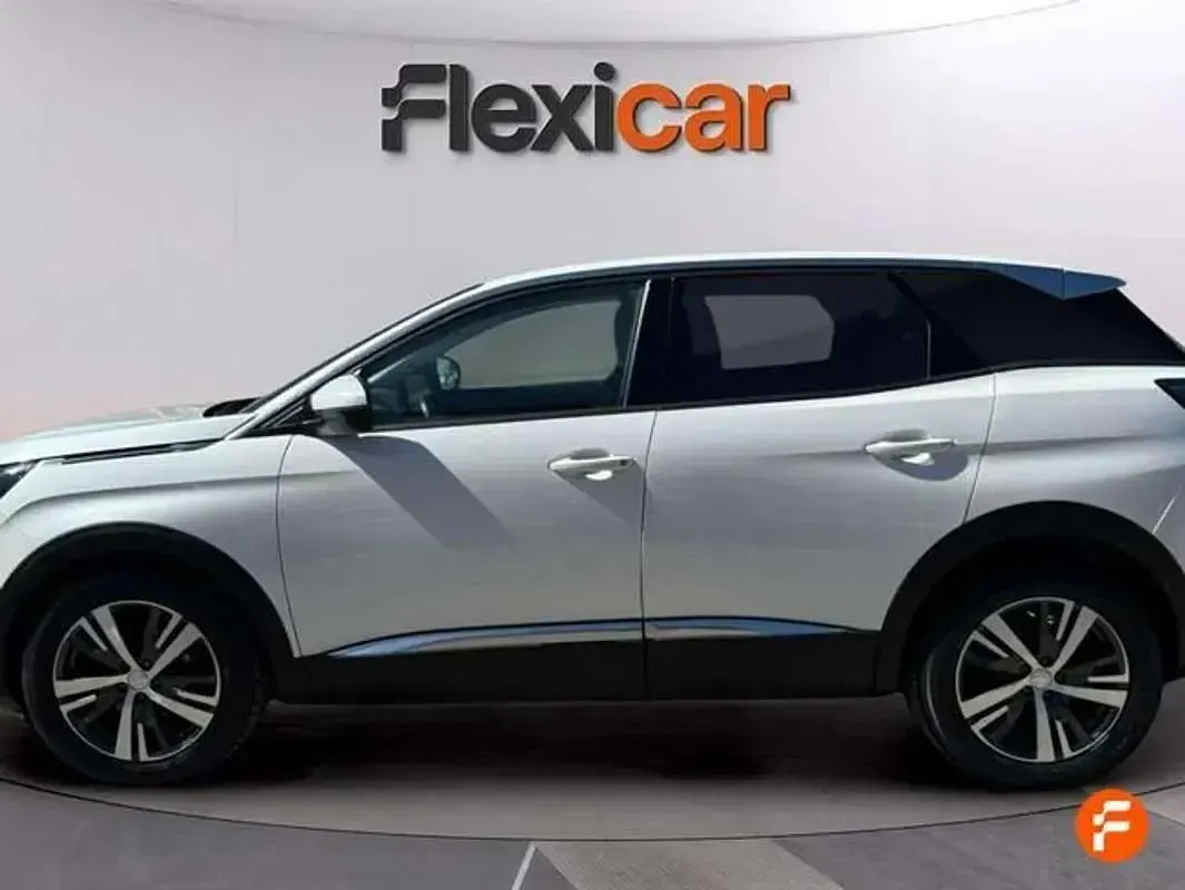 Käytetty Peugeot 3008 Allure 131 HP (96 kW) 2021 Valkoinen Katumaasturi