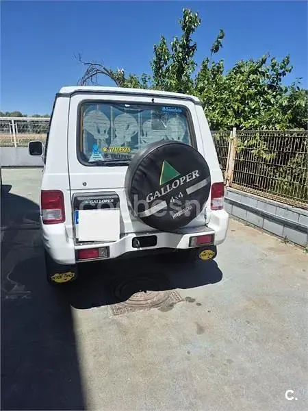 Usado Galloper Exceed 105 CV (77 kW) 1999 Blanco SUV