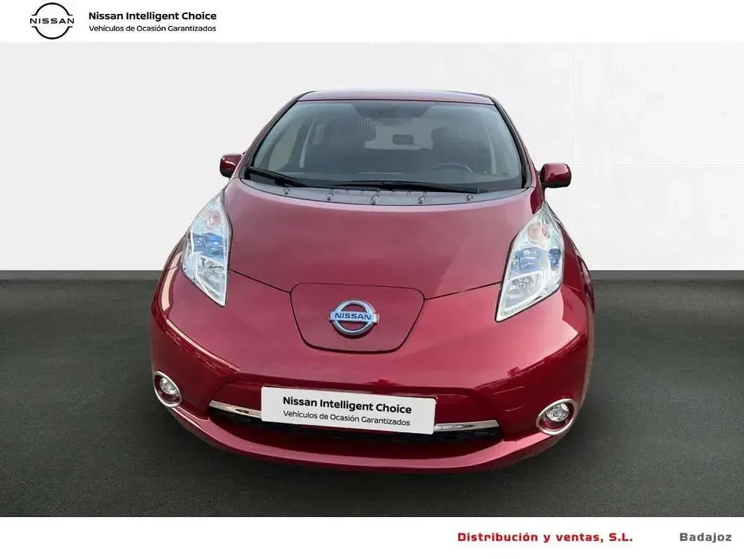 Usado Nissan Leaf Tekna 80 kW (109 CV) 2016 Rojo Utilitario