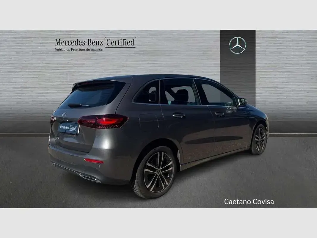 Usado Mercedes B250e 218 CV (160 kW) 2024 Gris Utilitario