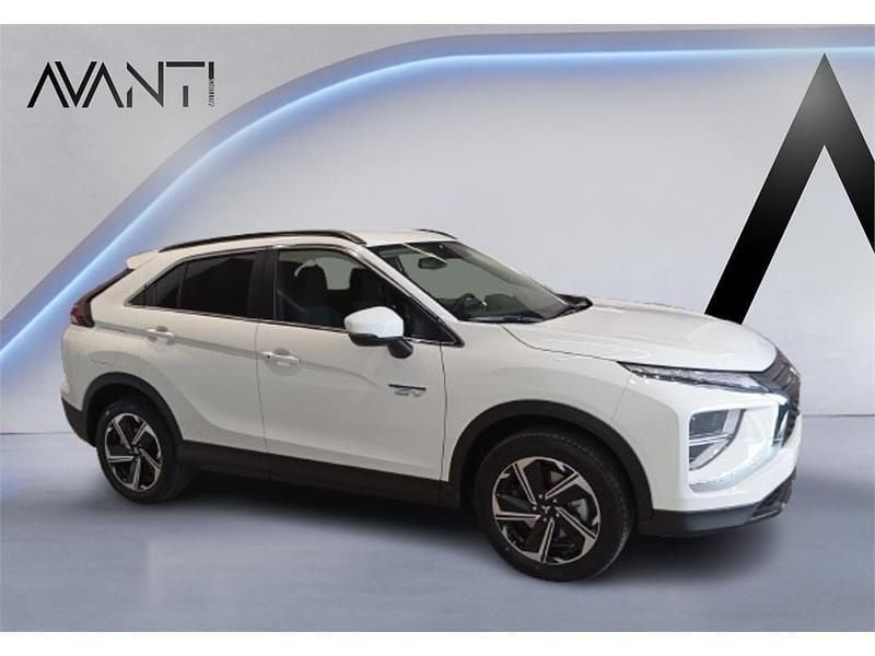 Usado Mitsubishi Eclipse Cross 188 CV (138 kW) 2025 Blanco SUV