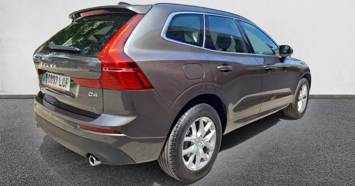 Usado Volvo XC60 Business Edition 190 CV (139 kW) 2019 SUV