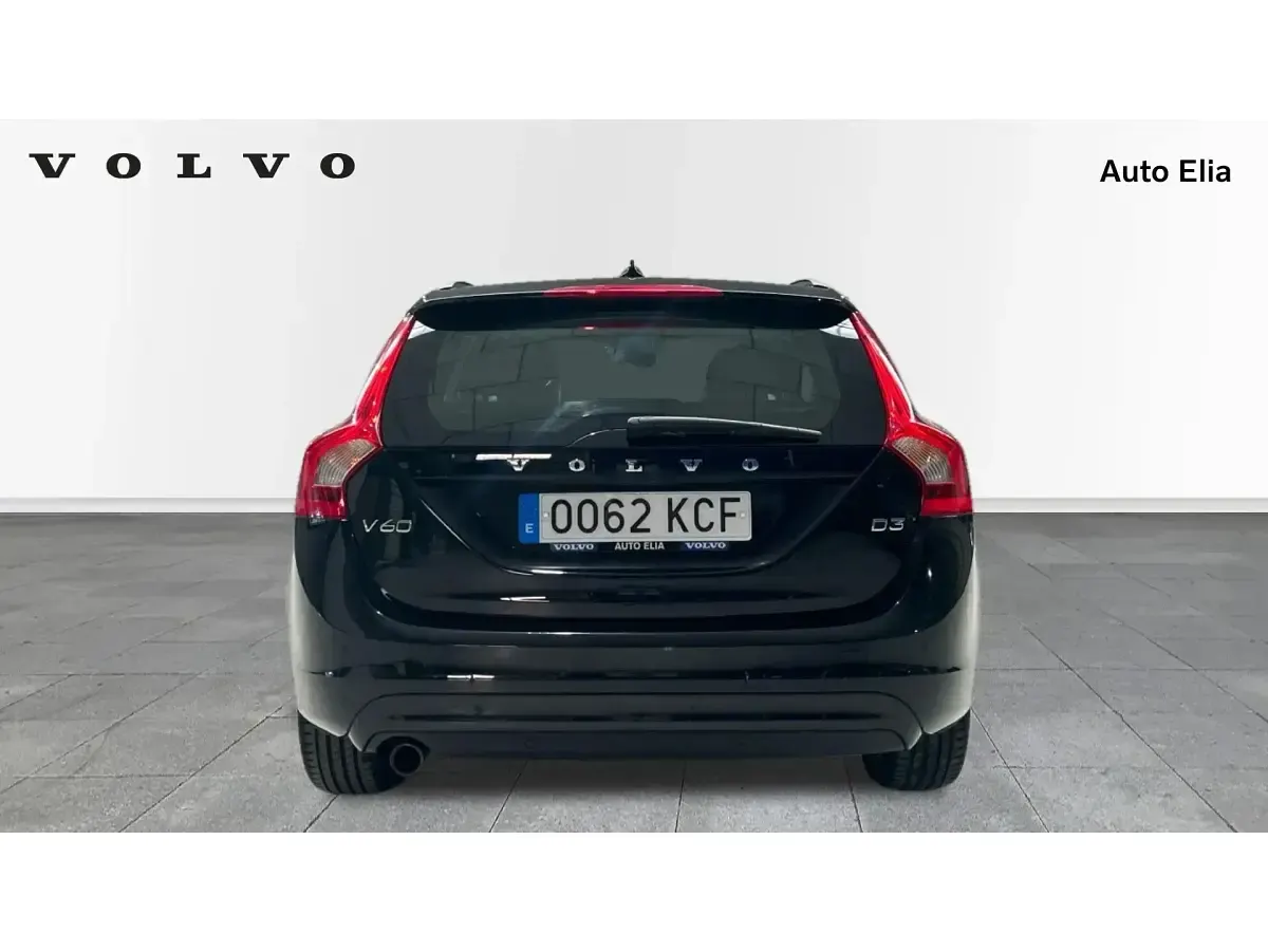 Brugt Volvo V60 Momentum 150 HK (110 kW) 2017 Sort Stationcar