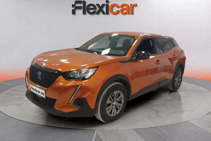 Usado Peugeot 2008 Active 101 CV (74 kW) 2023 Naranja SUV