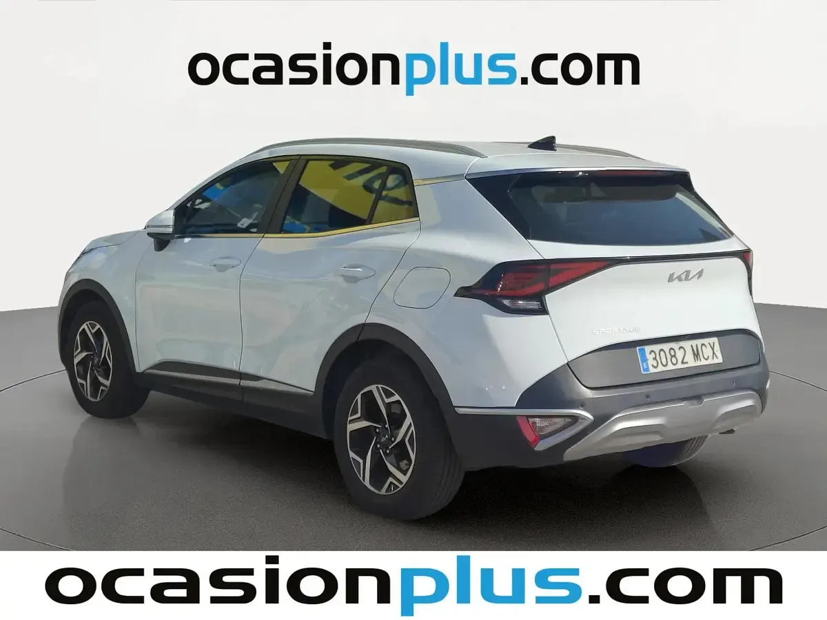 Usado Kia Sportage 136 CV (100 kW) 2022 Blanco SUV