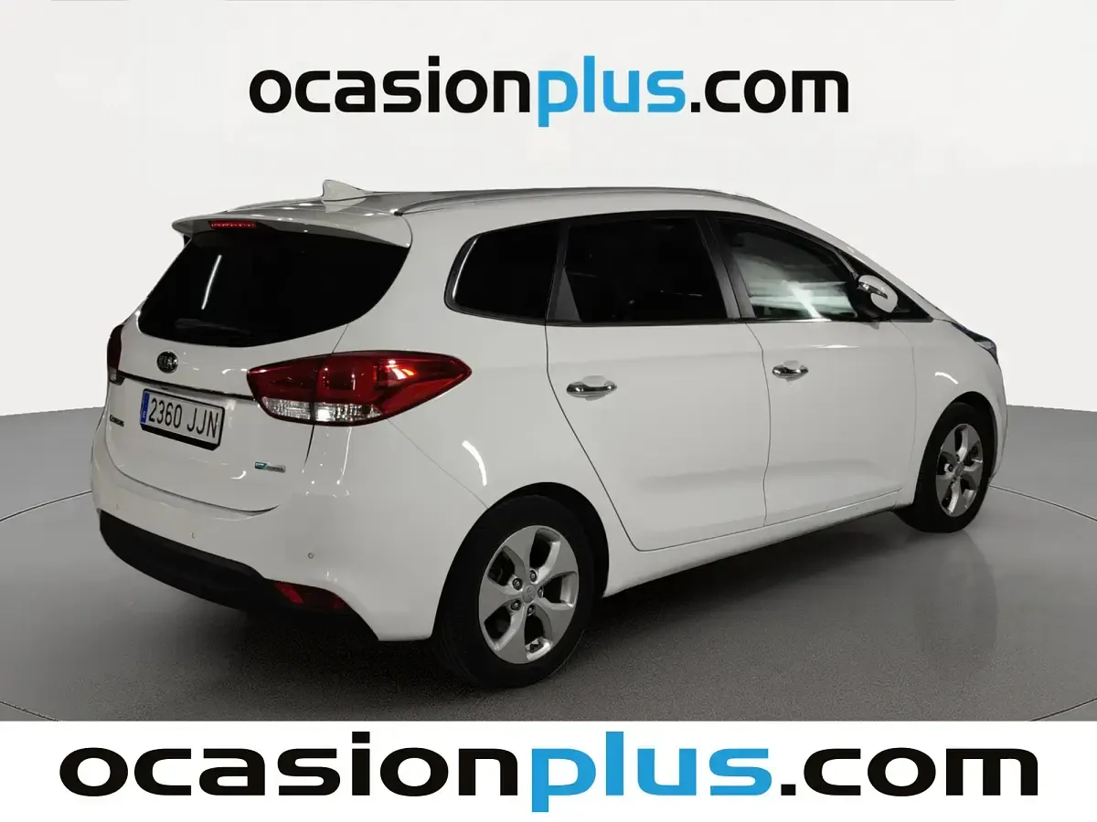 Usado Kia Carens 115 CV (84 kW) 2015 Blanco Monovolumen
