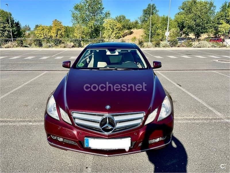 Granate Usado 2010 Mercedes E200 Elegance Coupe | 12.800 € (Precio justo) - Imagen 1/4