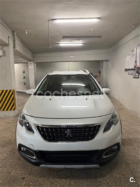Blanco Usado 2019 Peugeot 2008 Allure SUV | 9800 € (Buen precio) - Imagen 1/4