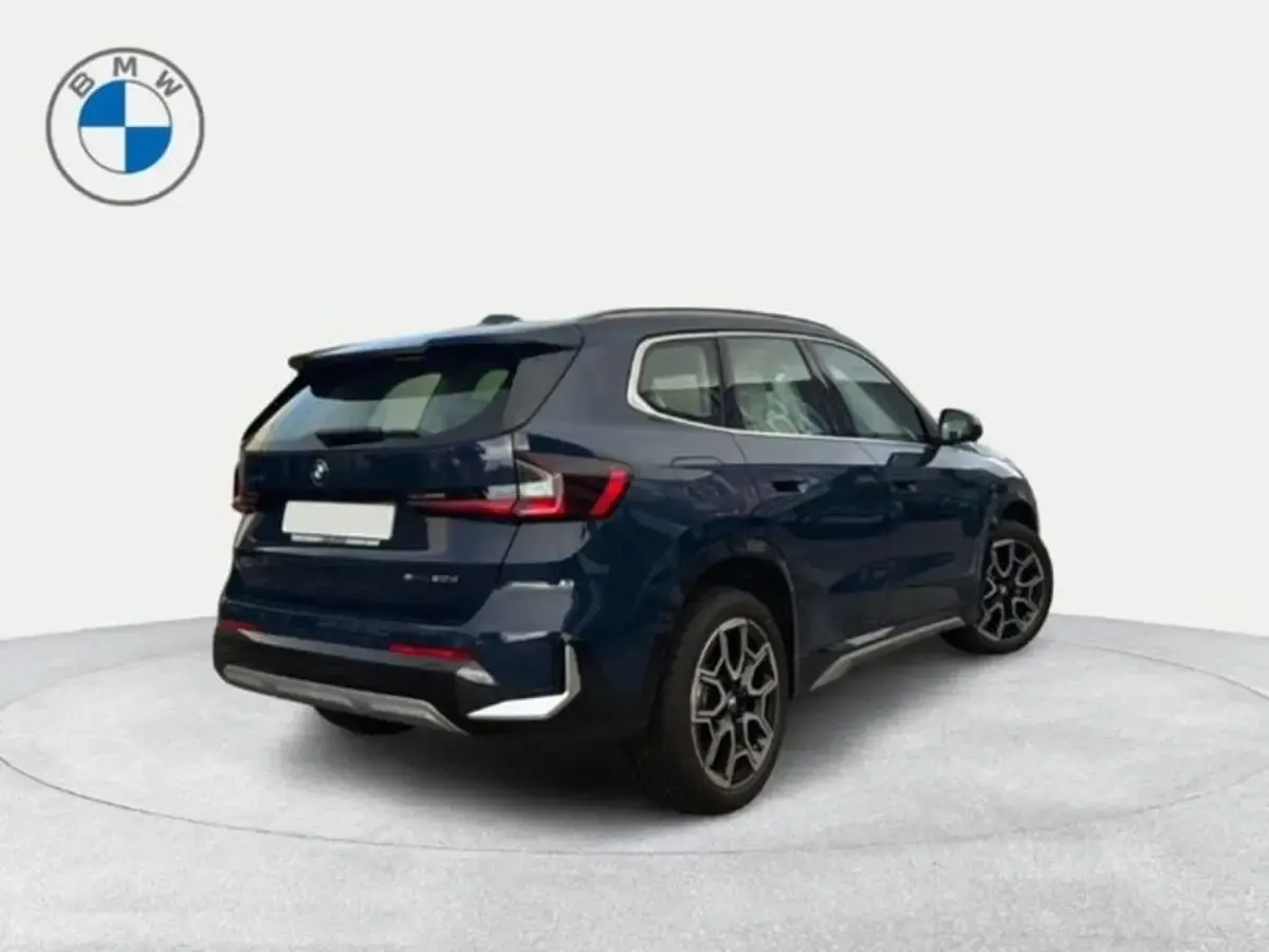 Usado BMW X1 Comfort Edition 163 CV (119 kW) 2026 Azul SUV
