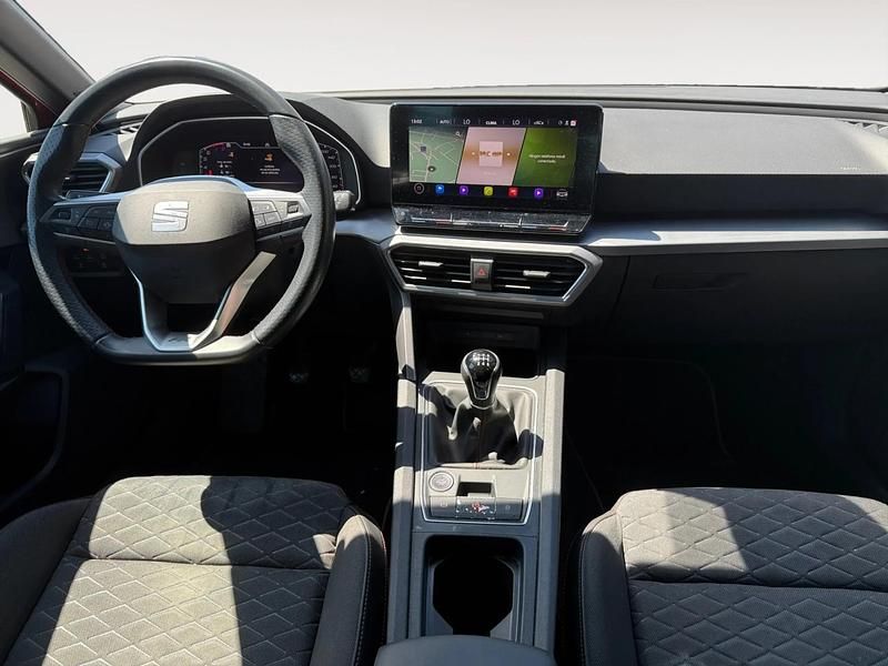 Usado Seat Leon FR 150 CV (110 kW) 2022 Rojo