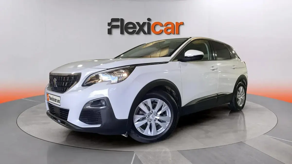 Usado Peugeot 3008 Active 120 CV (88 kW) 2017 Blanco SUV