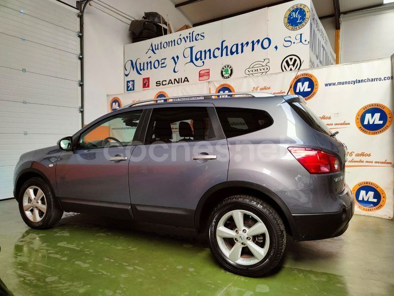 Usado Nissan Qashqai +2 Visia 150 CV (110 kW) 2010 Violeta / lila SUV