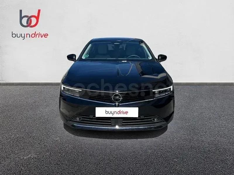 Usado Opel Astra Elegance 130 CV (95 kW) 2021 Negro Berlina