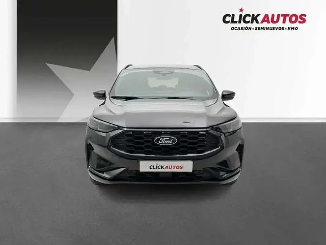 Usado Ford Kuga ST-Line 243 CV (178 kW) 2025 Negro SUV