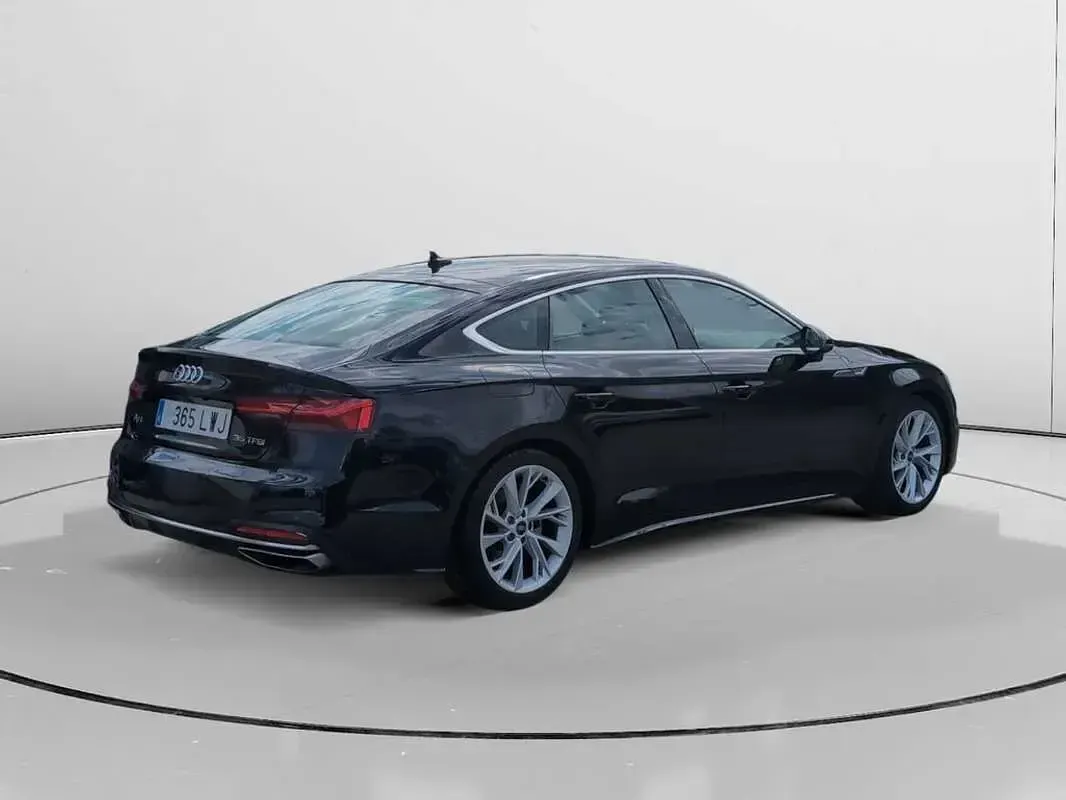 Usado Audi A5 Sportback Advanced 150 CV (110 kW) 2022 Negro Utilitario