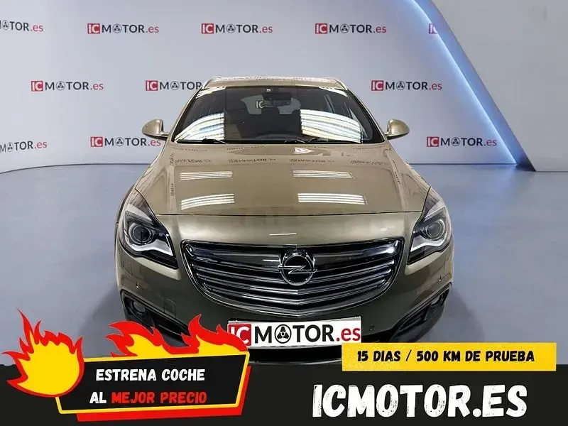 Usado Opel Insignia Sportive 195 CV (143 kW) 2014 Verde Berlina