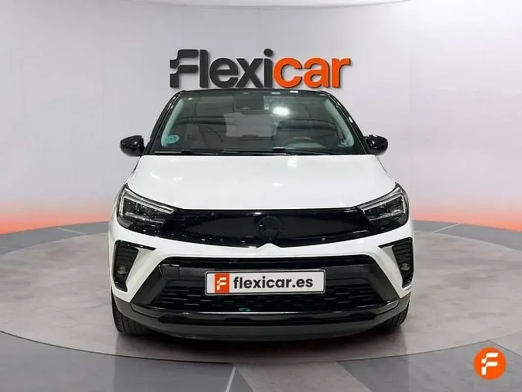 Usado Opel Crossland 110 CV (80 kW) 2023 Blanco SUV