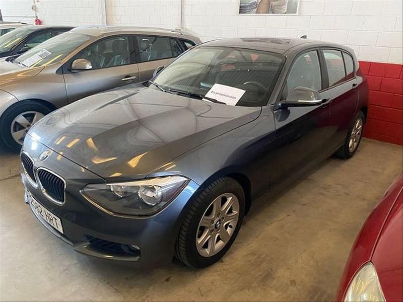 Gris / plata Usado 2013 BMW 118 Utilitario | 12.990 € (Precio justo) - Imagen 1/2