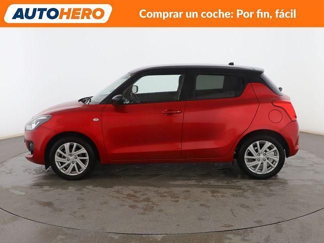 Usado Suzuki Swift 83 CV (61 kW) 2023 Rojo Utilitario