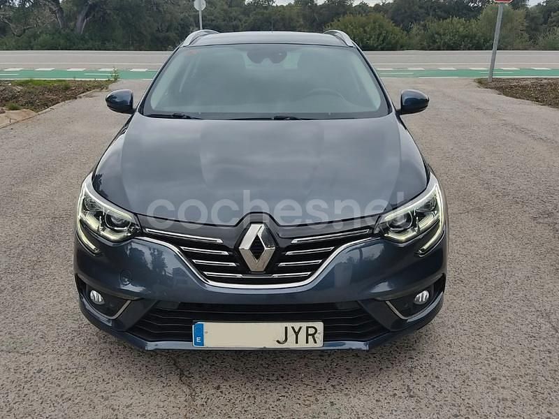 Usado Renault Mégane GrandTour Zen 130 CV (95 kW) 2017 Azul Familiar