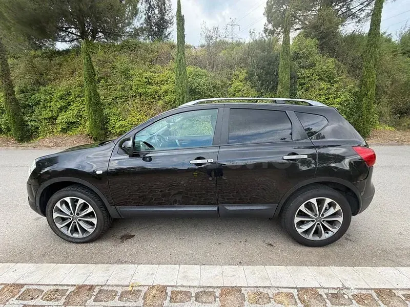 Usado Nissan Qashqai Tekna 140 CV (102 kW) 2009 Negro SUV
