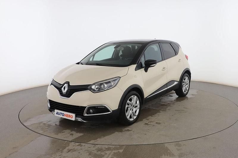 Usado Renault Captur Intens 90 CV (66 kW) 2013 Blanco SUV
