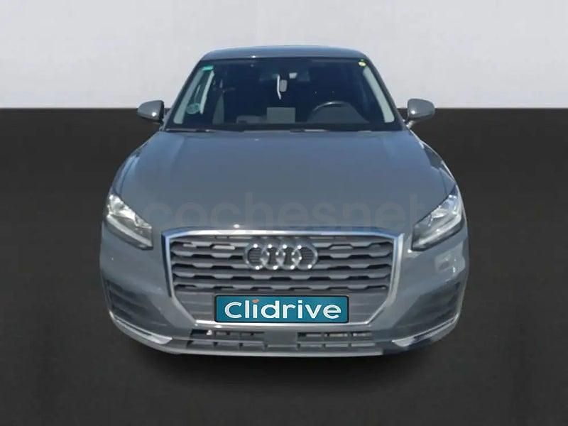 Usado Audi Q2 Advanced Plus 116 CV (85 kW) 2019 Gris / plata SUV