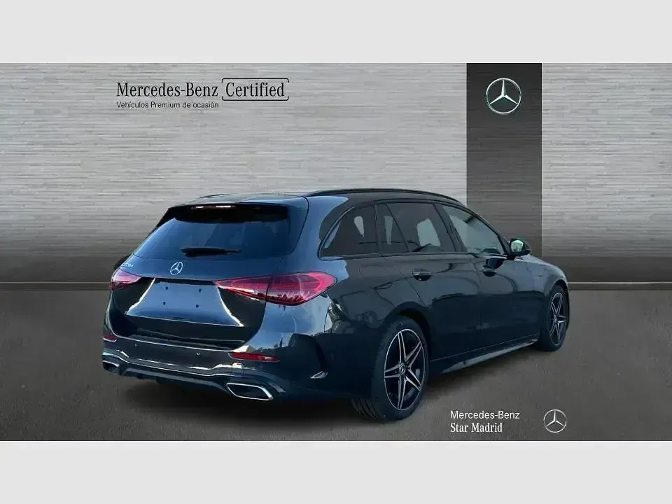 Usado Mercedes C220 197 CV (144 kW) 2025 Gris Berlina