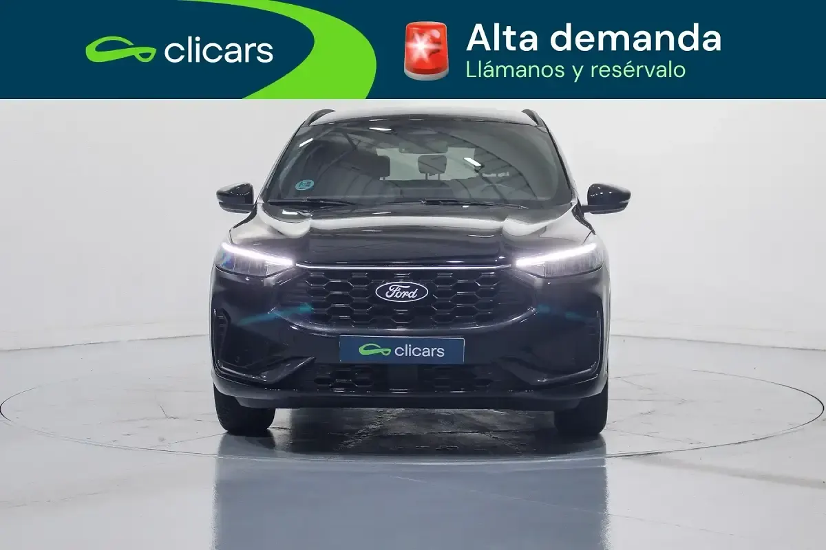 Usado Ford Kuga ST-Line 150 CV (110 kW) 2025 Negro SUV
