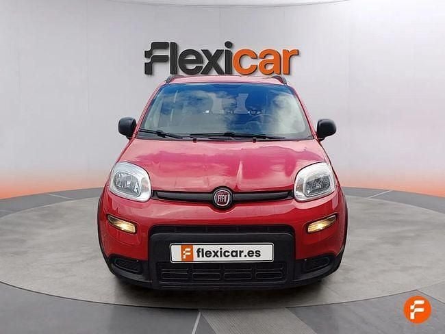 Usado Fiat Panda 70 CV (51 kW) 2022 Rojo Utilitario