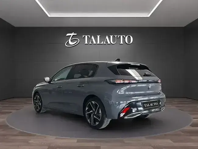 Usado Peugeot 308 Allure 130 CV (95 kW) 2024 Gris Berlina