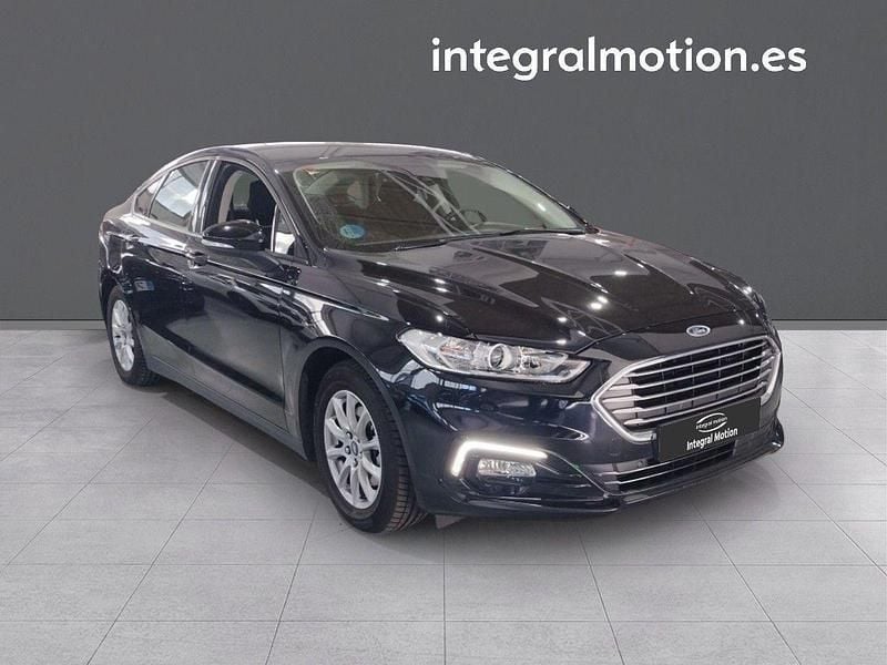 Usado Ford Mondeo Trend 187 CV (137 kW) 2022 Otro Berlina