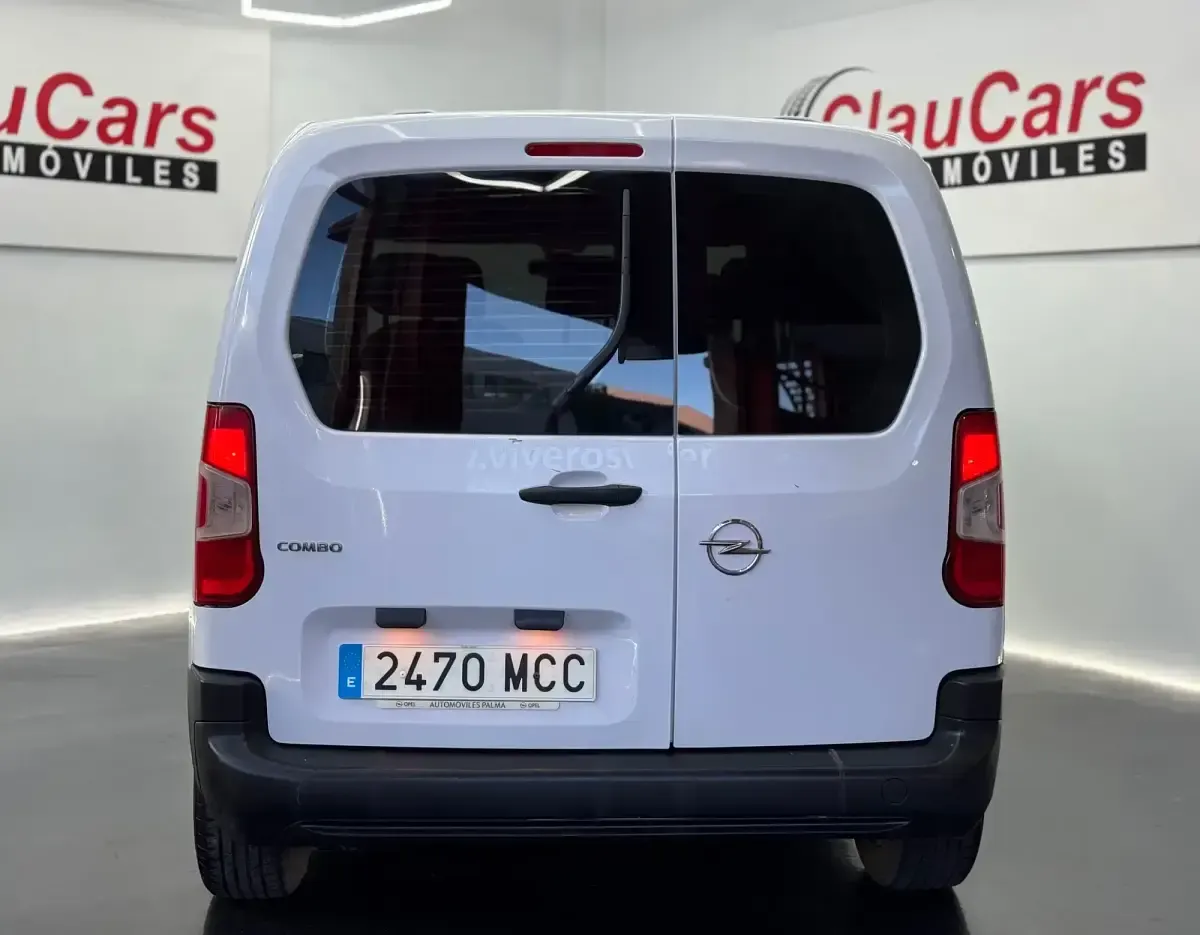 Usado Opel Combo Life Business Edition 100 CV (73 kW) 2022 Blanco