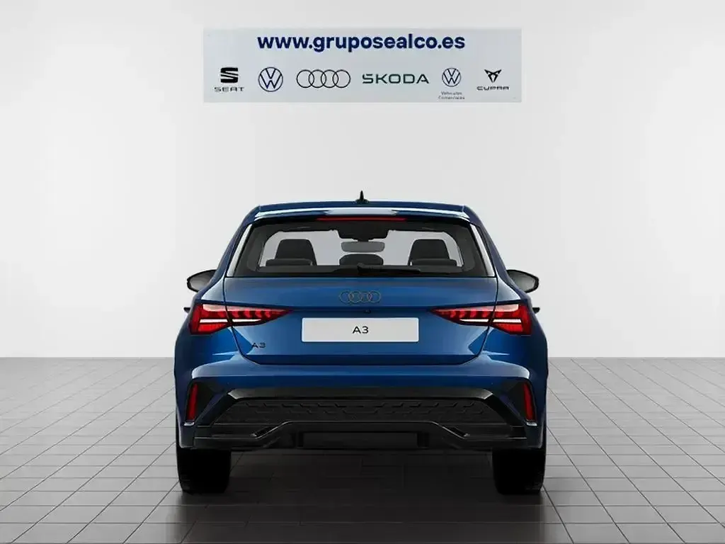 Nuevo Audi A3 Sportback e-tron Premium 204 CV (150 kW) 2026 Azul Utilitario
