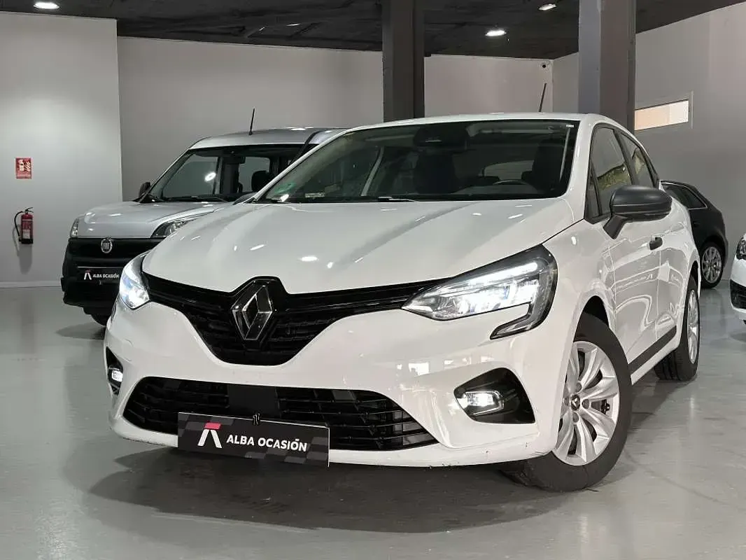 Usado Renault Clio Business 101 CV (74 kW) 2022 Blanco Utilitario
