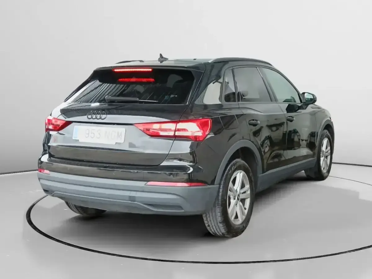 Usado Audi Q3 Design 151 CV (111 kW) 2021 Negro SUV