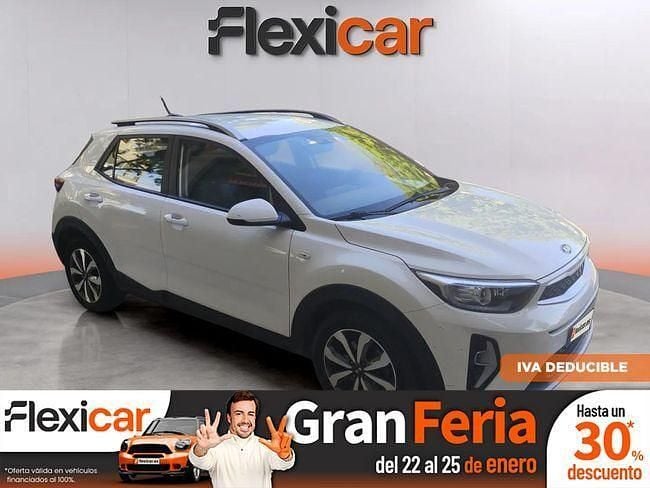 Blanco Usado 2021 Kia Stonic SUV | 16.290 € (Precio justo) - Imagen 1/4