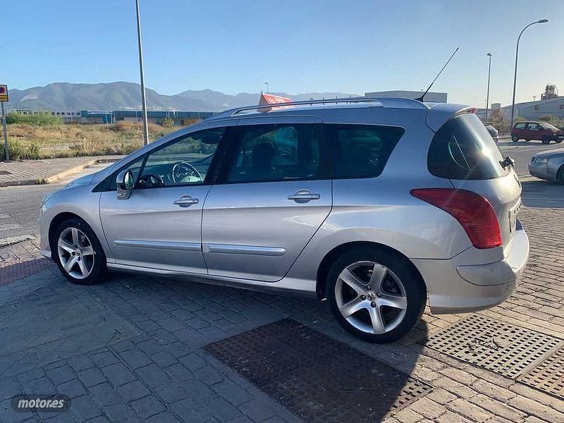 Usado Peugeot 308 Sport 136 CV (100 kW) 2009 Gris Familiar