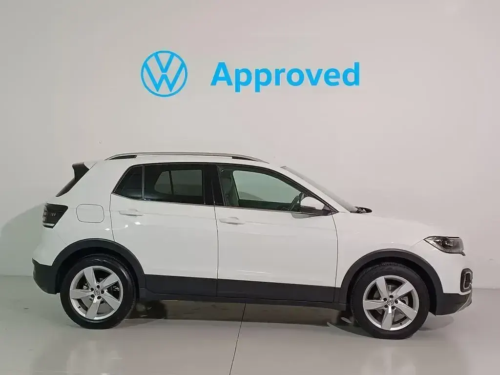 Usado VW T-Cross Sportline 110 CV (80 kW) 2024 Blanco SUV